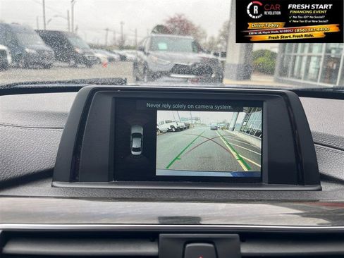 Used 2018 BMW 330i Sedan image 15