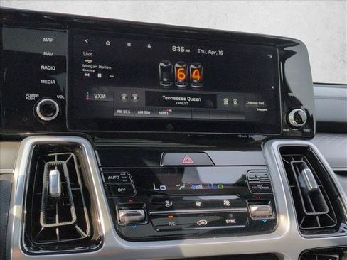 Used 2022 Kia Sorento SX AWD/4WD image 15