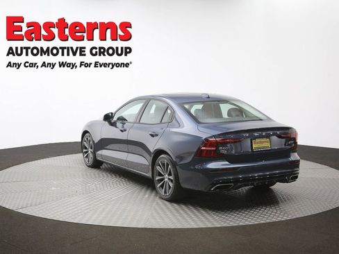 Used 2022 Volvo S60 B5 Momentum image 64