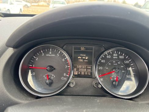 Used 2013 Nissan Rogue S image 11