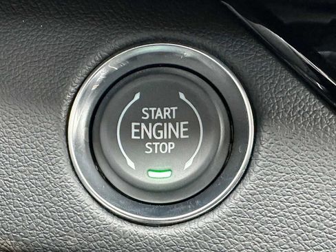 New 2026 Buick Enclave Avenir w/ Super Cruise Package AWD/4WD image 37