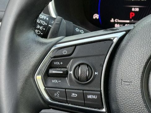 Used 2025 Acura MDX FWD image 13