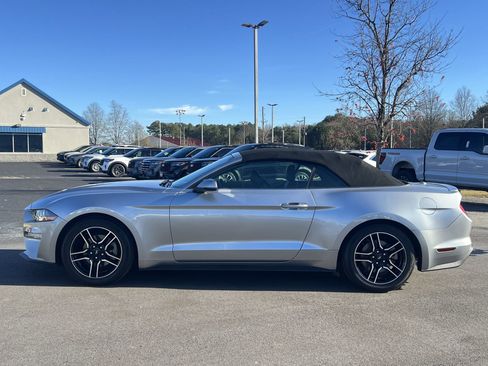 Used 2020 Ford Mustang Premium image 22