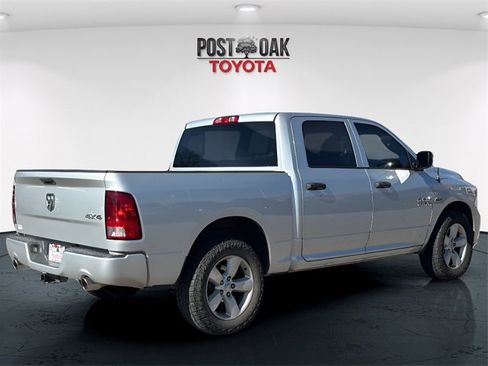 Used 2015 RAM 1500 Express image 7