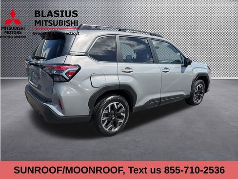 Used 2025 Subaru Forester Premium w/ Convenience Package #1 image 6