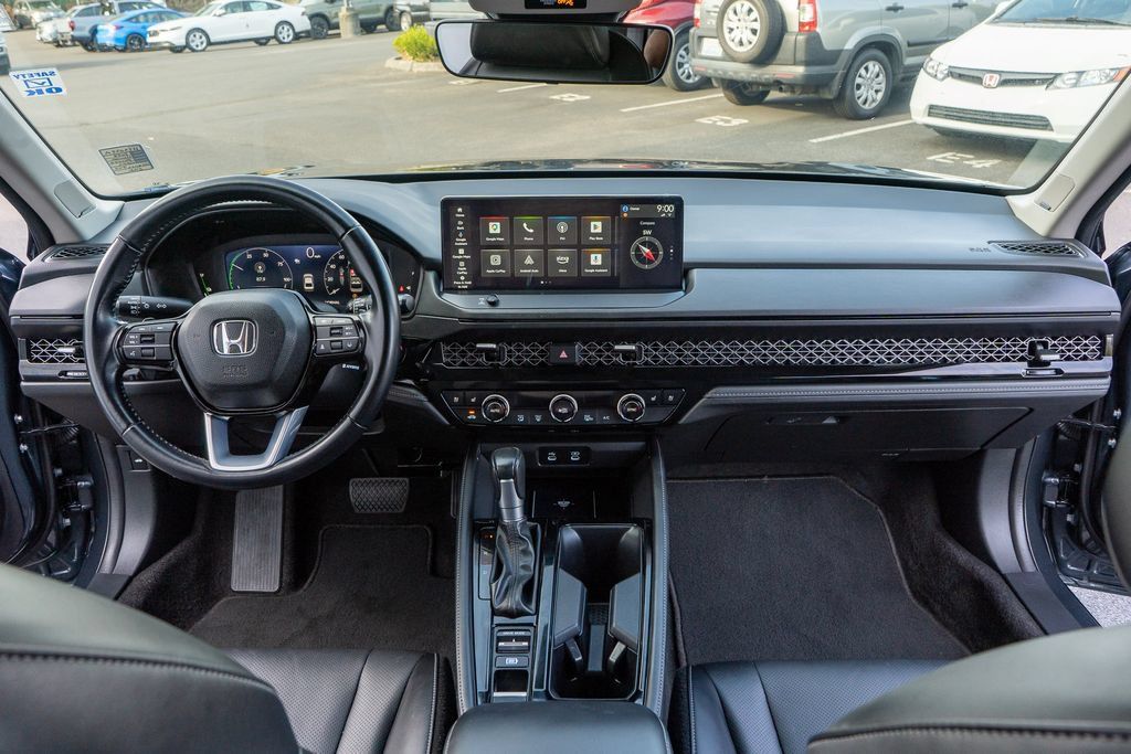 Certified 2023 Honda Accord Touring image 24
