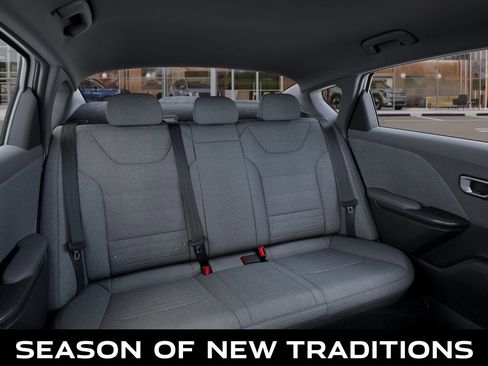 New 2025 Kia K4 EX image 16
