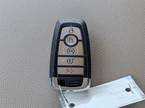 Used 2024 Ford Expedition Max Limited RWD image 32