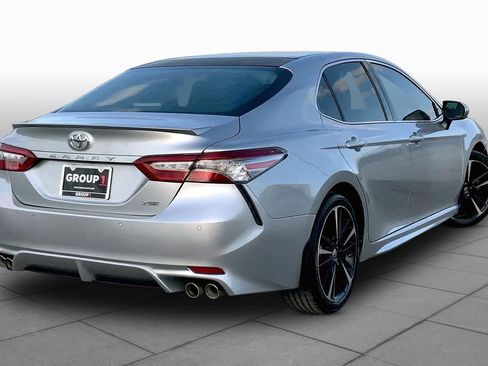 Used 2018 Toyota Camry XSE FWD image 13