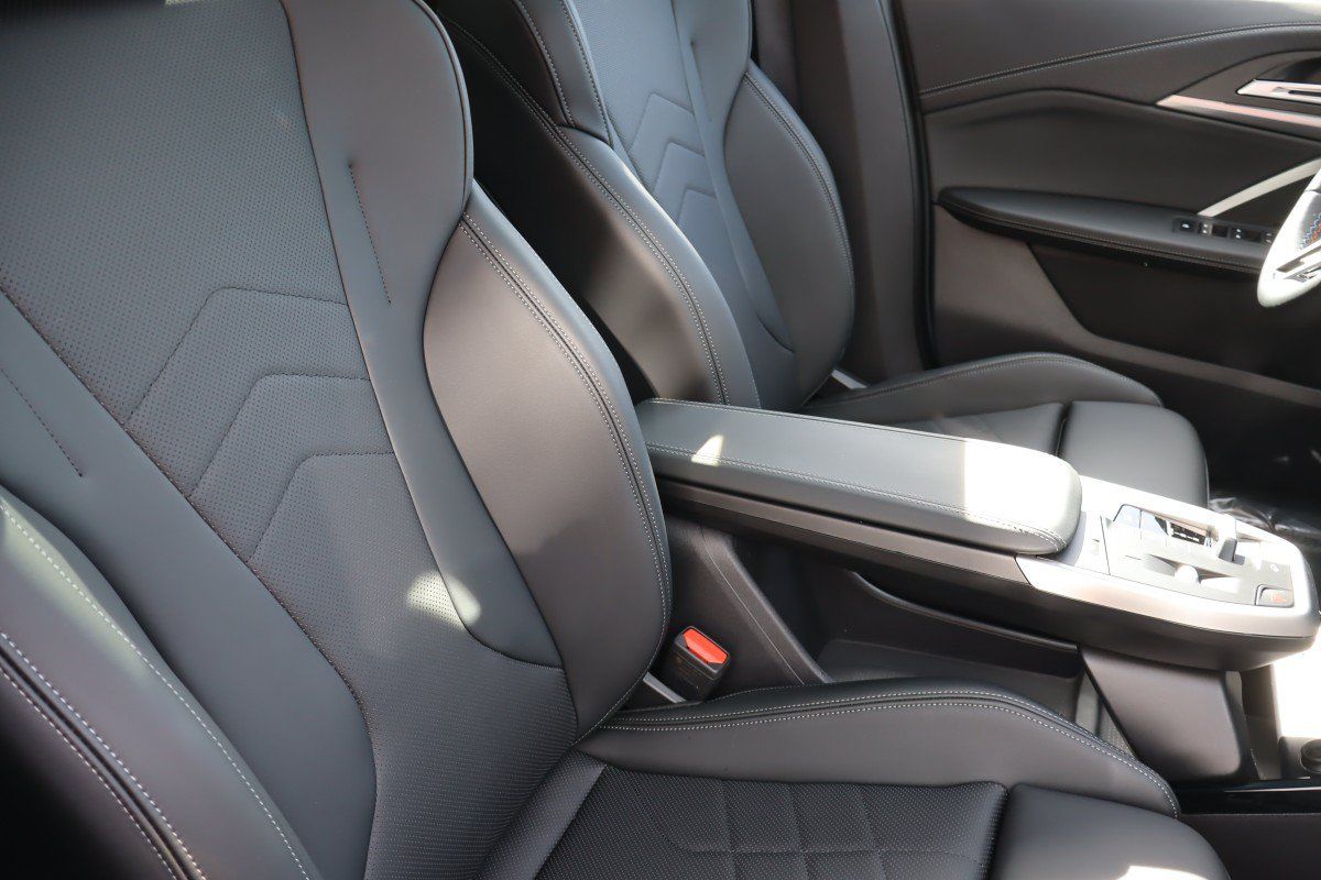 Used 2026 BMW X2 M35i AWD/4WD image 24