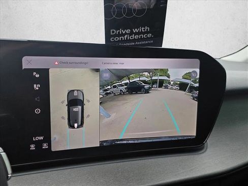 New 2026 Audi Q3 quattro 2.0T AWD/4WD image 21