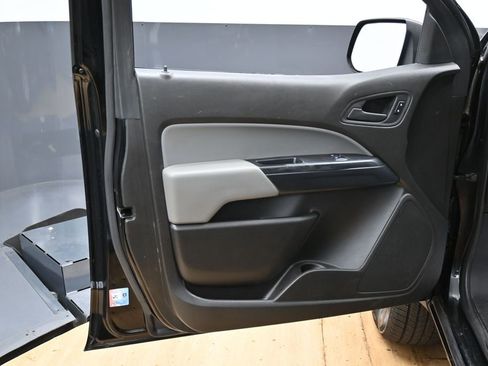 Used 2016 Chevrolet Colorado W/T w/ WT Convenience Package RWD image 31