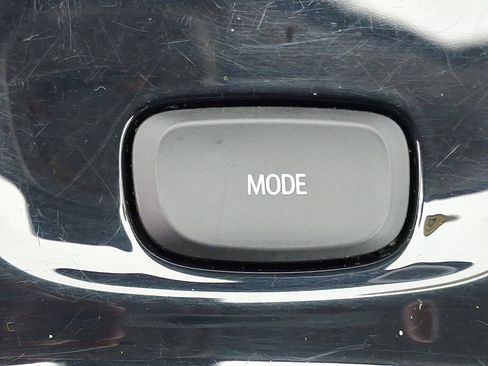 Used 2022 Buick Envision Preferred FWD image 22