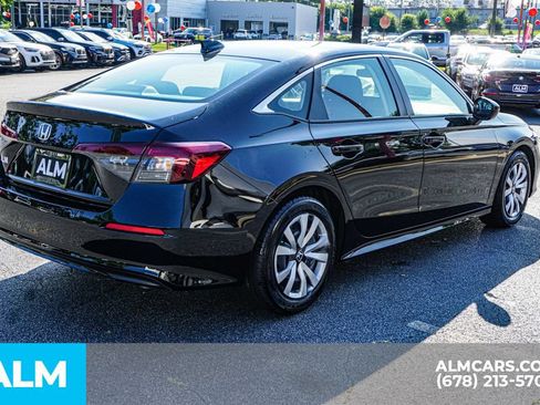Used 2025 Honda Civic LX image 5