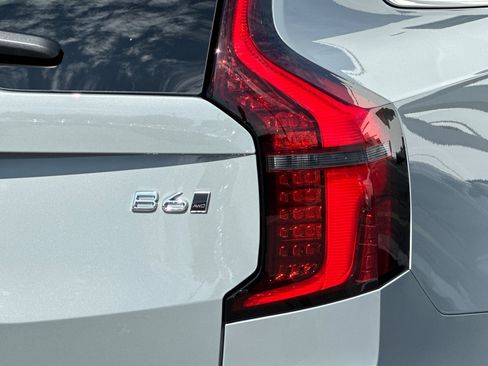 New 2026 Volvo XC90 B6 Plus image 7