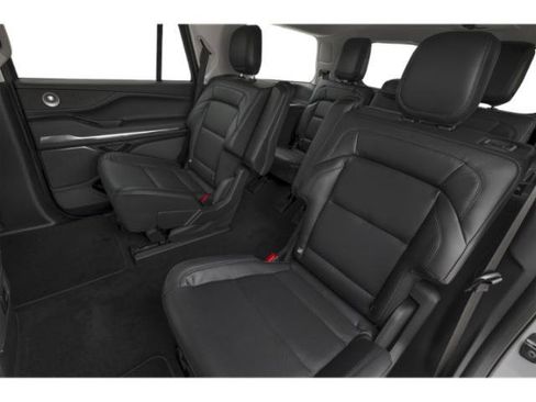 Used 2025 Lincoln Navigator Reserve w/ Jet Appearance Package AWD/4WD image 15