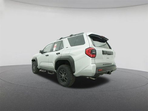 New 2026 Toyota 4Runner SR5 image 21