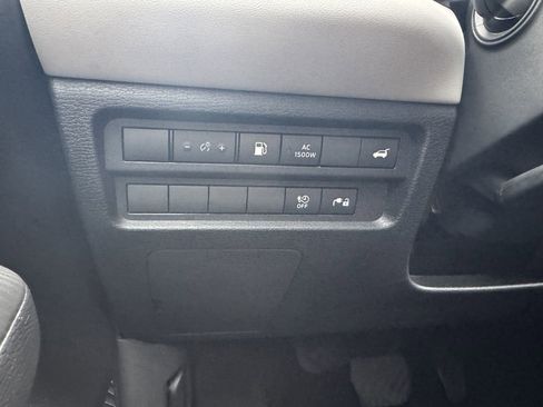 Used 2023 Mitsubishi Outlander SEL image 22