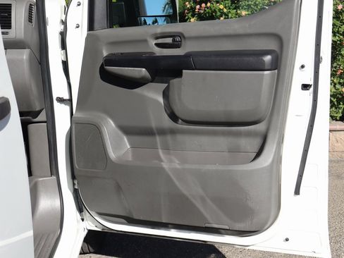 Used 2016 Nissan NV 1500 SV image 34