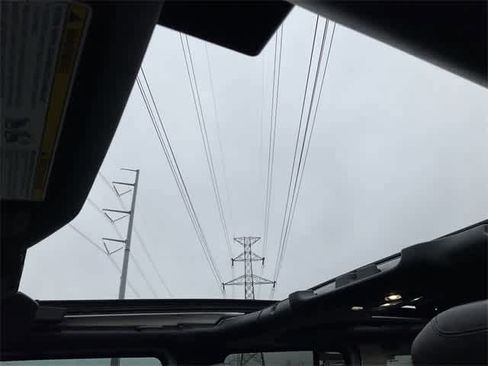 Used 2023 Jeep Wrangler Sahara w/ Cold Weather Group image 15