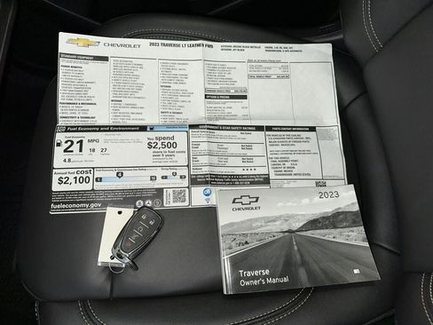 Certified 2023 Chevrolet Traverse LT w/ LPO, Floor Liner Package image 4