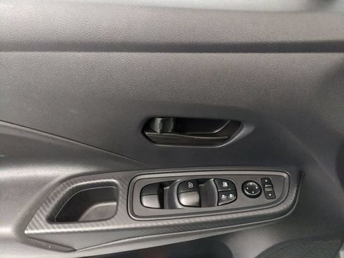 Used 2025 Nissan Versa S w/ Trunk Package FWD image 14