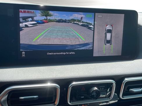 New 2026 Nissan Sentra SR w/ SR Premium Package FWD image 26