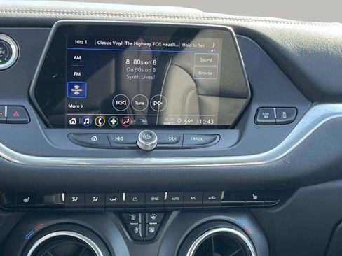 Used 2021 Chevrolet Blazer LT image 18