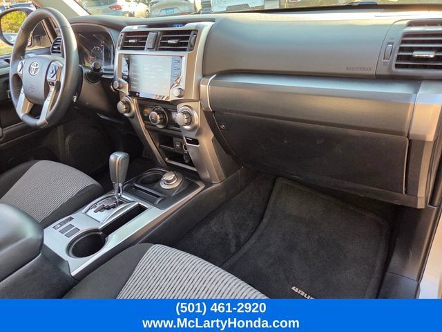 Used 2024 Toyota 4Runner SR5 AWD/4WD image 16
