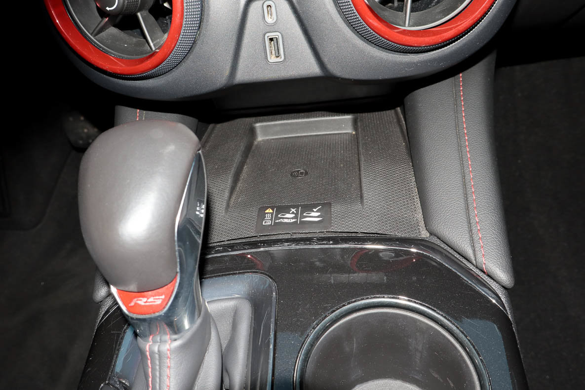 Used 2020 Chevrolet Blazer RS FWD image 20