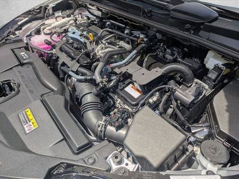 New 2026 Toyota Prius Plug-In Hybrid FWD image 14