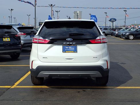 Certified 2024 Ford Edge SEL AWD/4WD image 21