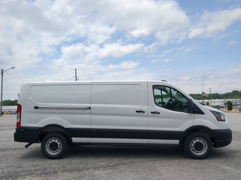 New 2026 Ford Transit 150 Low Roof RWD image 2