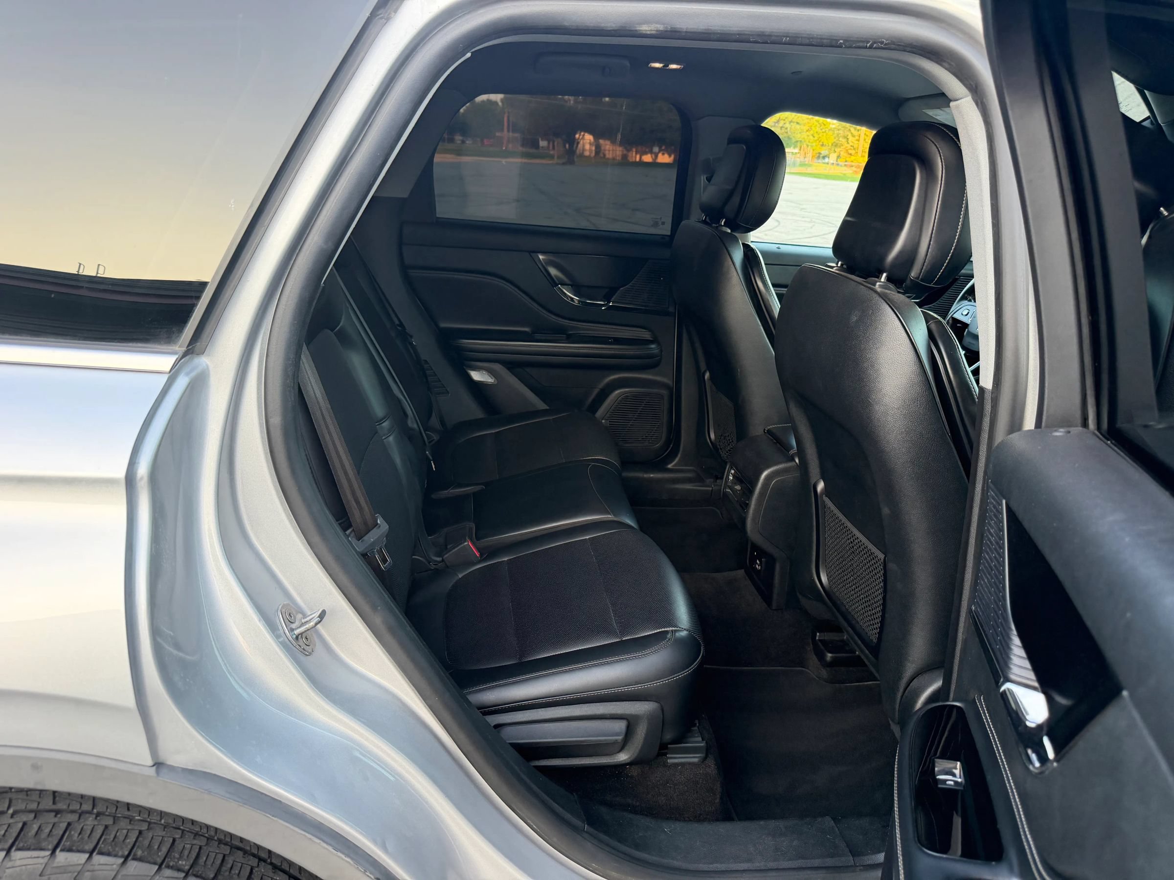 Used 2020 Lincoln Corsair FWD image 24
