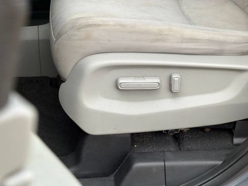 Used 2019 Honda Odyssey LX image 16