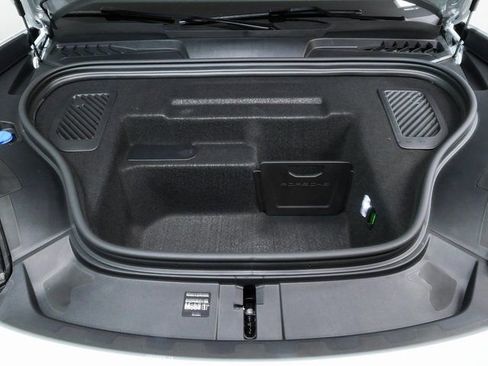 New 2026 Porsche Macan 4S Electric AWD/4WD image 36