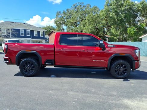 Used 2024 GMC Sierra 2500 AT4 w/ AT4 Premium Plus Package AWD/4WD image 6