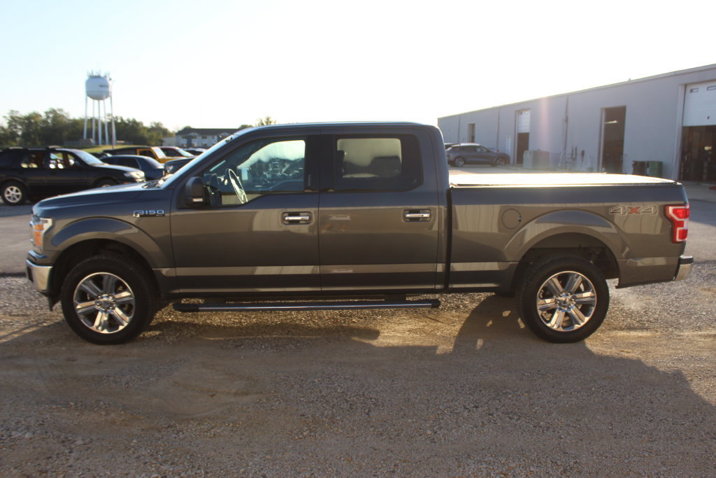 Used 2018 Ford F150 XLT w/ Equipment Group 302A Luxury AWD/4WD image 3