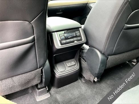 Used 2020 Subaru Ascent Limited w/ Technology Package AWD/4WD image 31