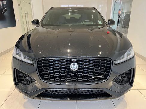 New 2025 Jaguar F-PACE R-Dynamic S AWD/4WD image 3