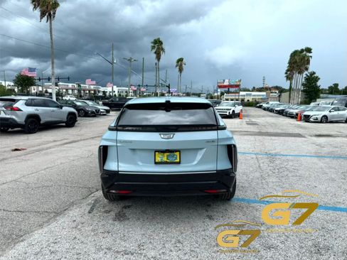 Used 2024 Cadillac Lyriq Luxury RWD image 3