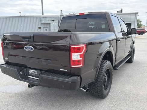 Used 2018 Ford F150 XLT w/ Equipment Group 302A Luxury AWD/4WD image 4
