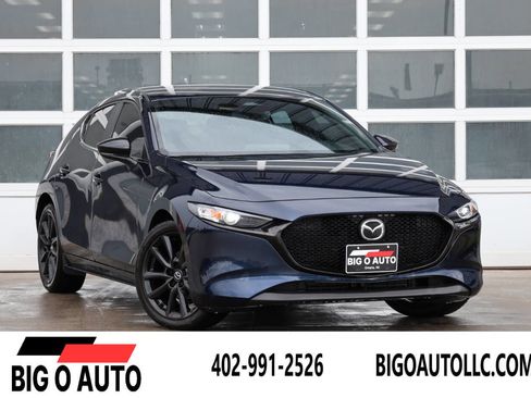 Used 2024 MAZDA MAZDA3 s image 1