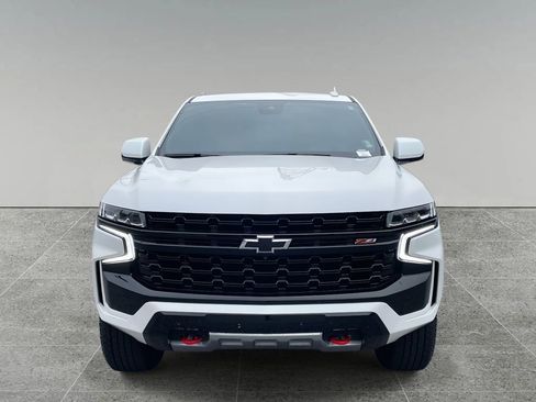 Used 2024 Chevrolet Suburban Z71 w/ Luxury Package image 8