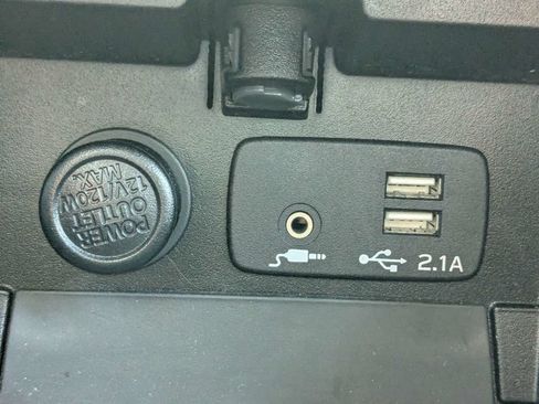 Used 2019 Subaru Outback 2.5i Limited AWD/4WD image 42
