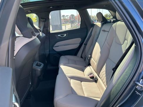 New 2026 Volvo XC60 B5 Plus w/ Climate Package image 17