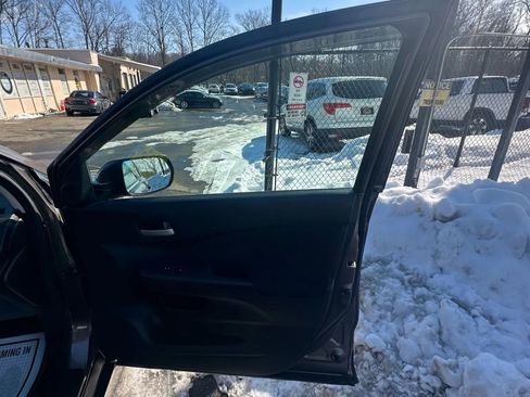 Used 2014 Honda CR-V EX image 30