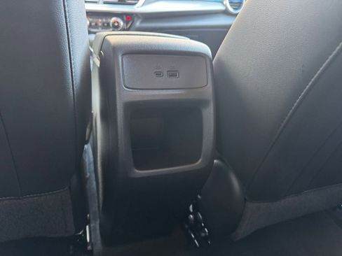 Used 2025 Chevrolet Trax LT image 22