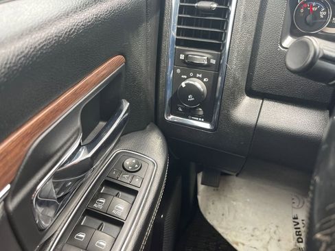 Used 2016 RAM 2500 Laramie AWD/4WD image 16