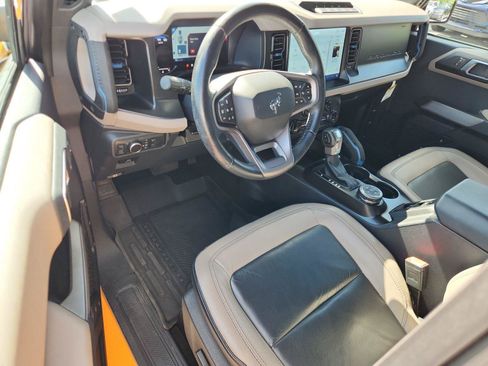 Certified 2022 Ford Bronco Wildtrak AWD/4WD image 17